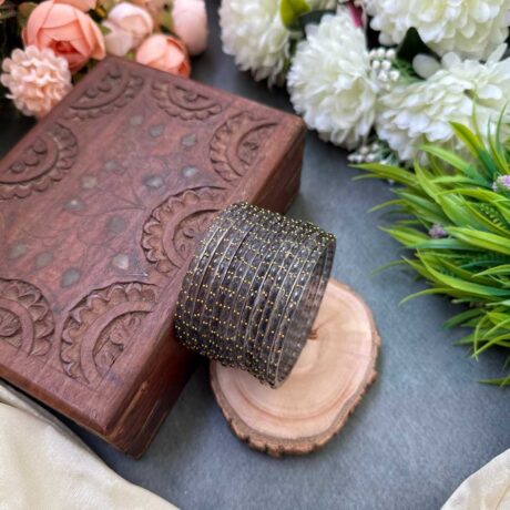 Rain Drop Glass Bangle - Grey – GB44