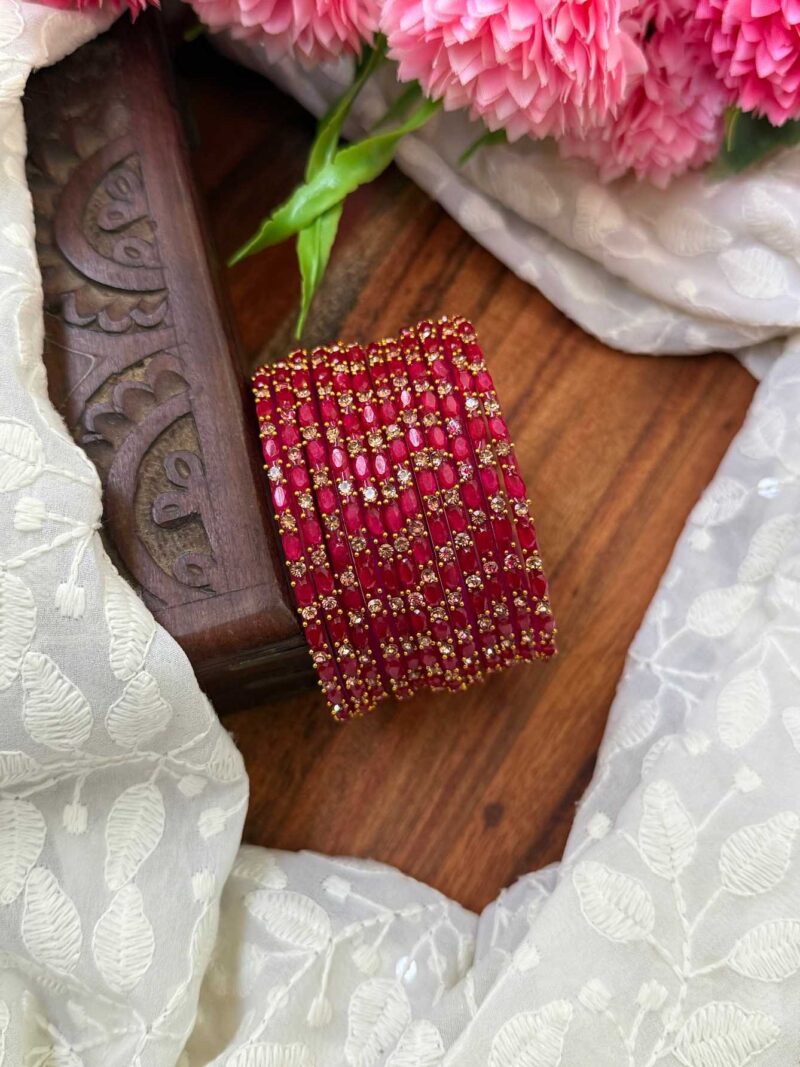 Sudar Glass bangles-Matte Red- GB165