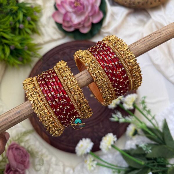 Lakshmi cham with Red Glass Bangle - BC342