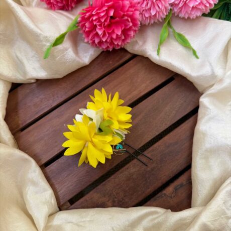 Real Look alike Yellow Flower U Pin – J118