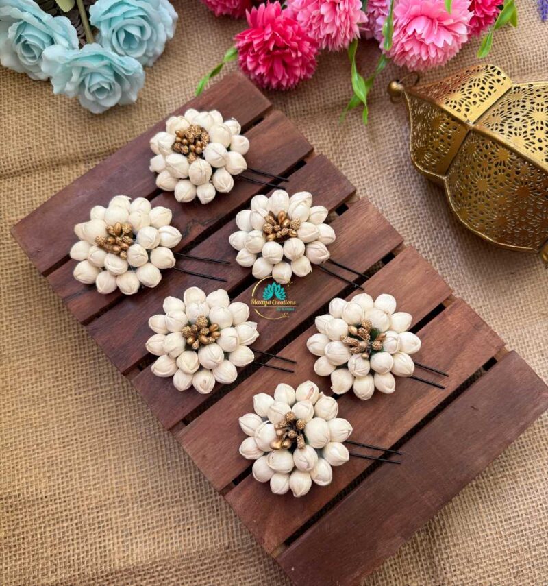 Real Look Like Two Layer White & Gold Flower Jasmine U Pin - RG46 - Image 2