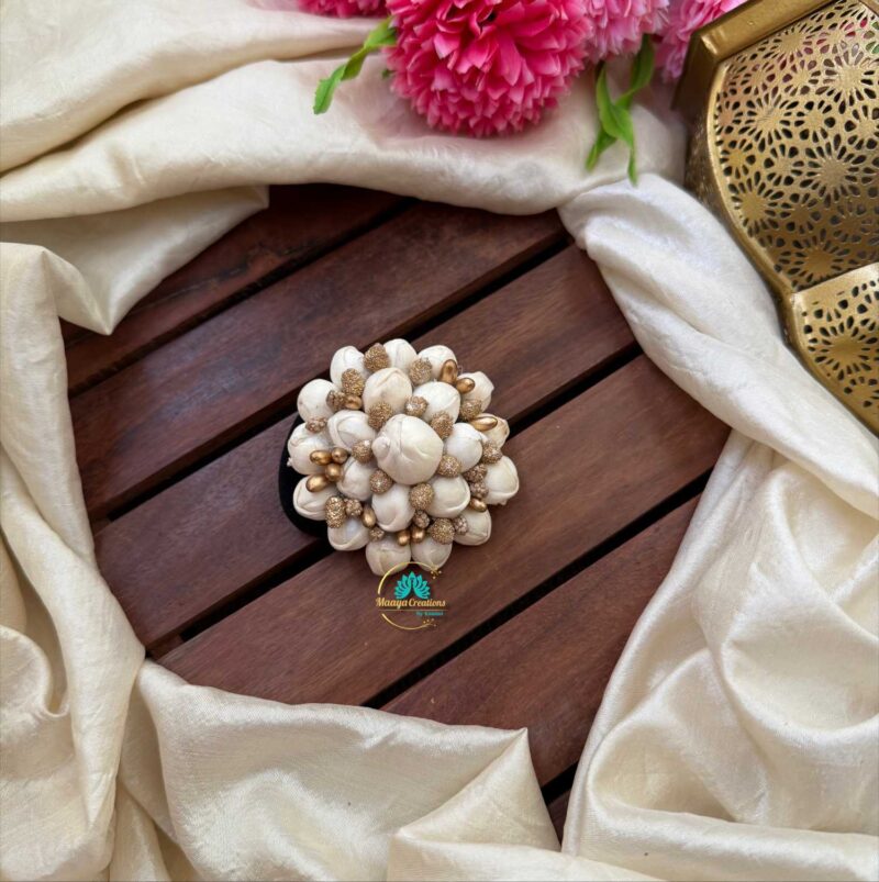 Real Look alike Jasmine White & Gold Hair Band– J33