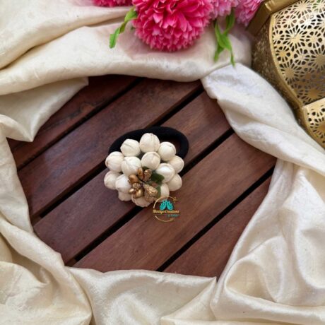 Real Look alike Jasmine White & Gold Hair Band– J35