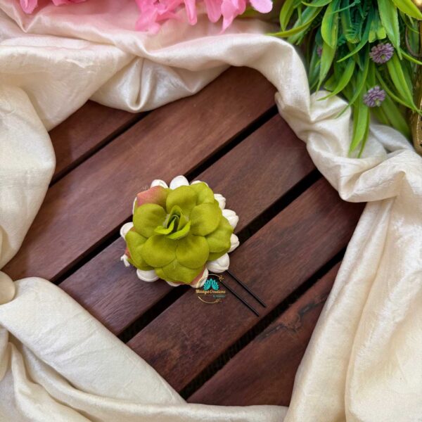Real Look alike Jasmine Green Rose U Pin – J52
