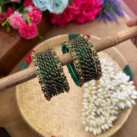 Green Lotus Dice & Dot Silk Thread Glass Bangles Combo- BC386