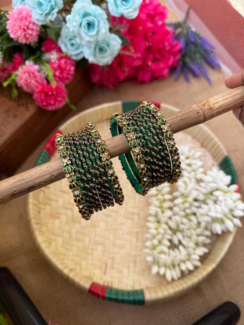Green Lotus Dice & Dot Silk Thread Glass Bangles Combo- BC386