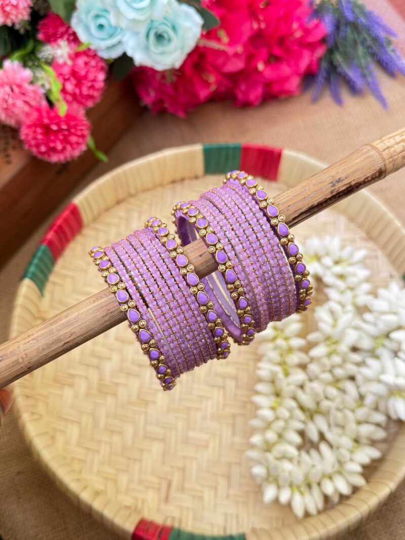 Lavender Silk Thread Glass Bangles Combo- BC379