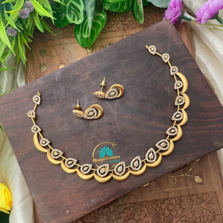 Unique Drop AD Stone Neck Set- IM51
