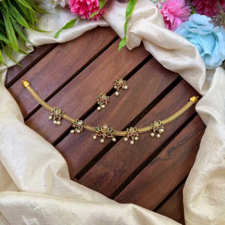 Fancy Red & Green Lotus Neck Set - IM65
