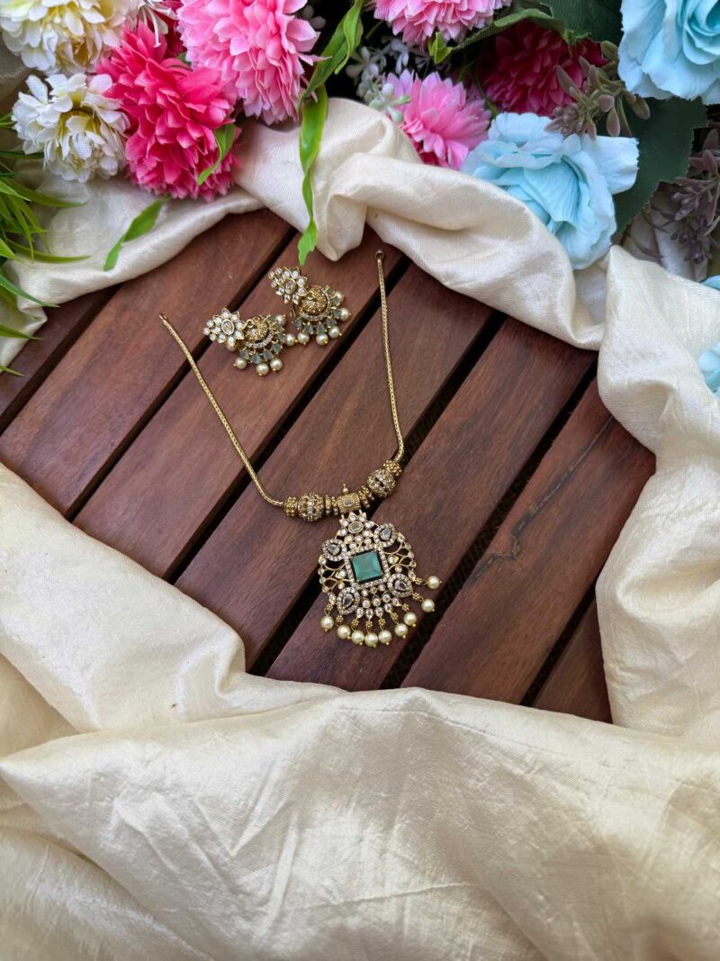 Elegent Round Shape AD Stone Pendent Neck Set - IM67