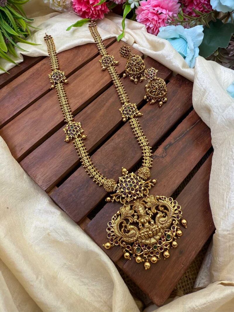 Antique Haram Type Lakshmi Pendent Neck Set - IM68