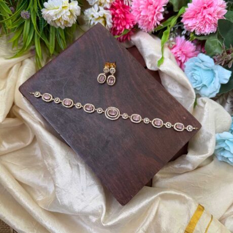 Elegent Diamond Look Alike Baby Pink Oval Short Choker- IM55