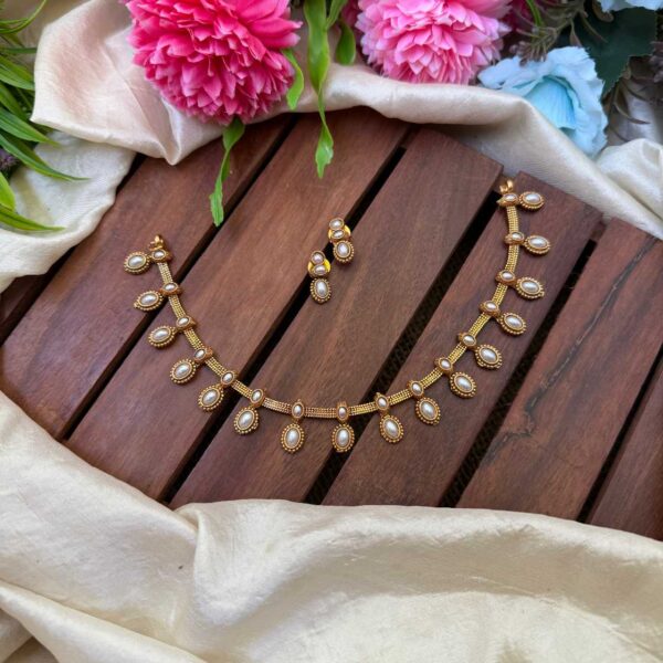 Simple Antique Drop Shape Pearl AD Stone Neck Set- IM76