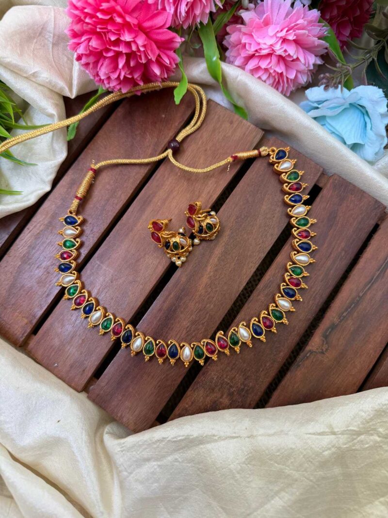 Simple Mango Style Multi Colour Neck Set- IM83