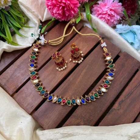 Simple Mango Style 2 in 1 Neck Set- IM84