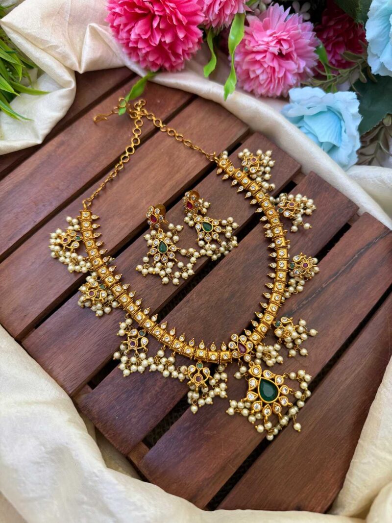 Premium Gold Look Alike Guttapusalu Neck Set- IM89