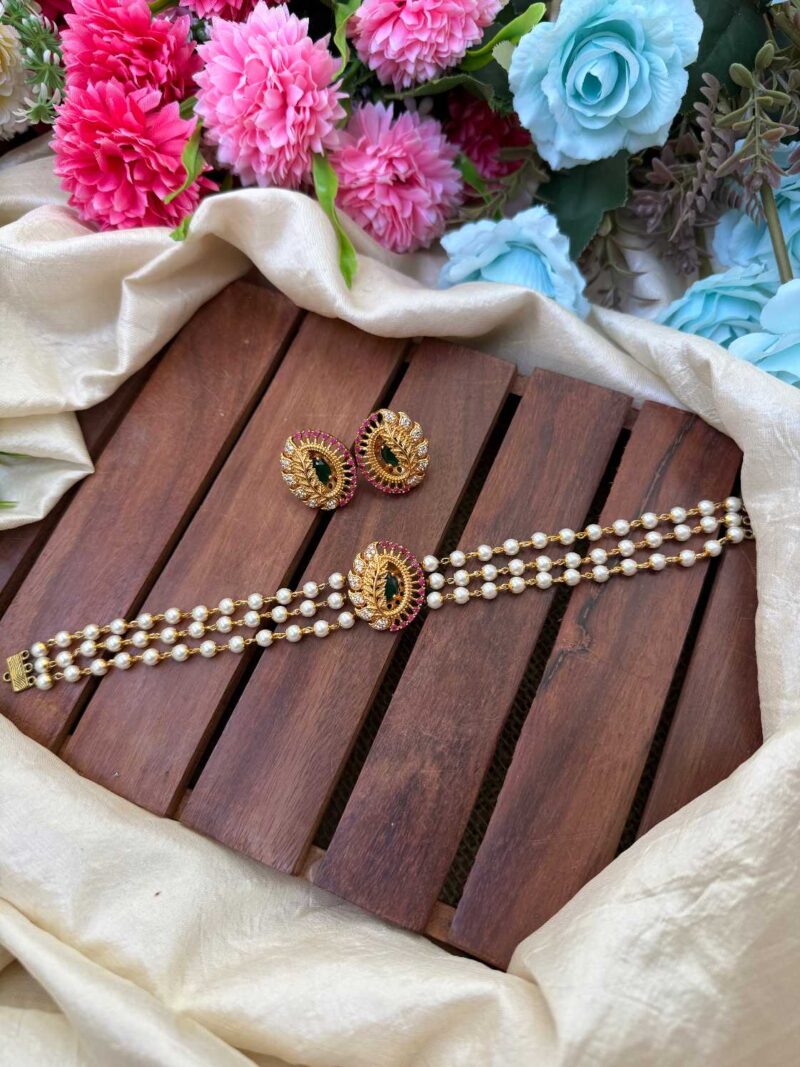 Unique Design Three Layer Pearl Choker- IM108