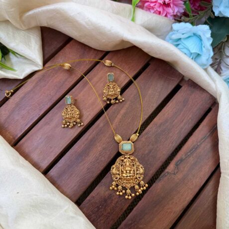 Invisible Antique Lakshmi Pendent Pastel Green Neck Set- IM112