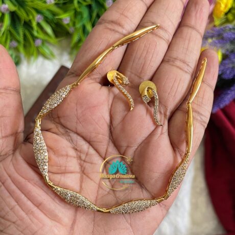 Unique Model AD Stone Neck Set- IM43