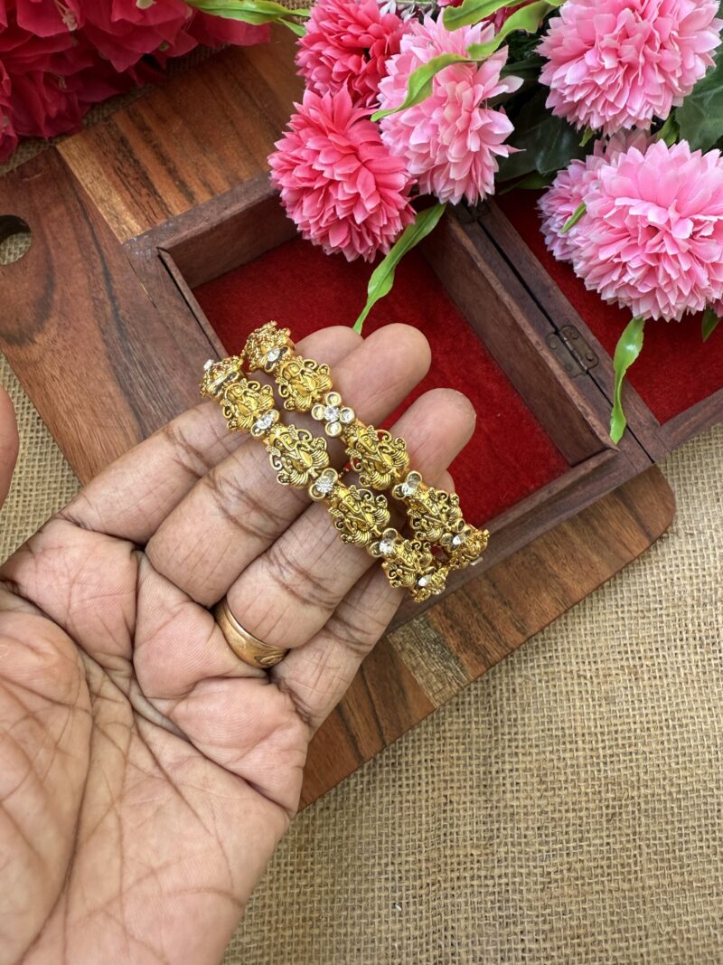 Ganesh Antique Border Bangles- SkB039 - Image 3
