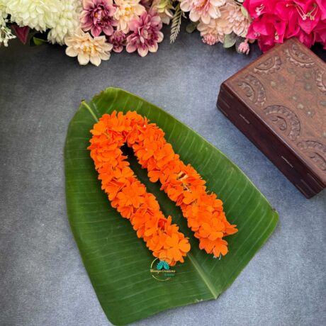 Real Look like Kanakambaram Flower – J197