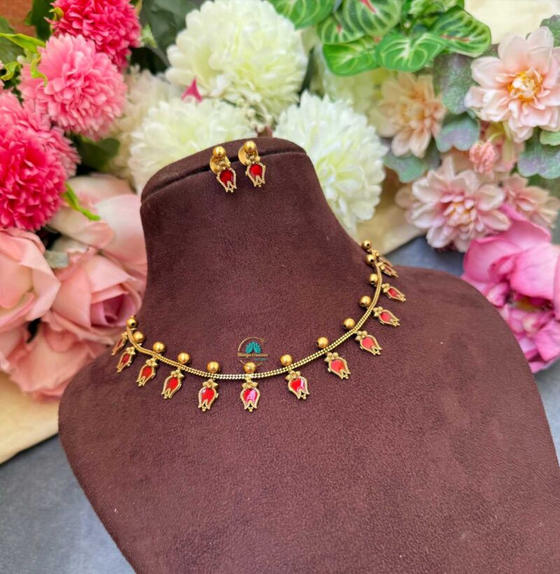 Red Stone Premium Chocker - IM131