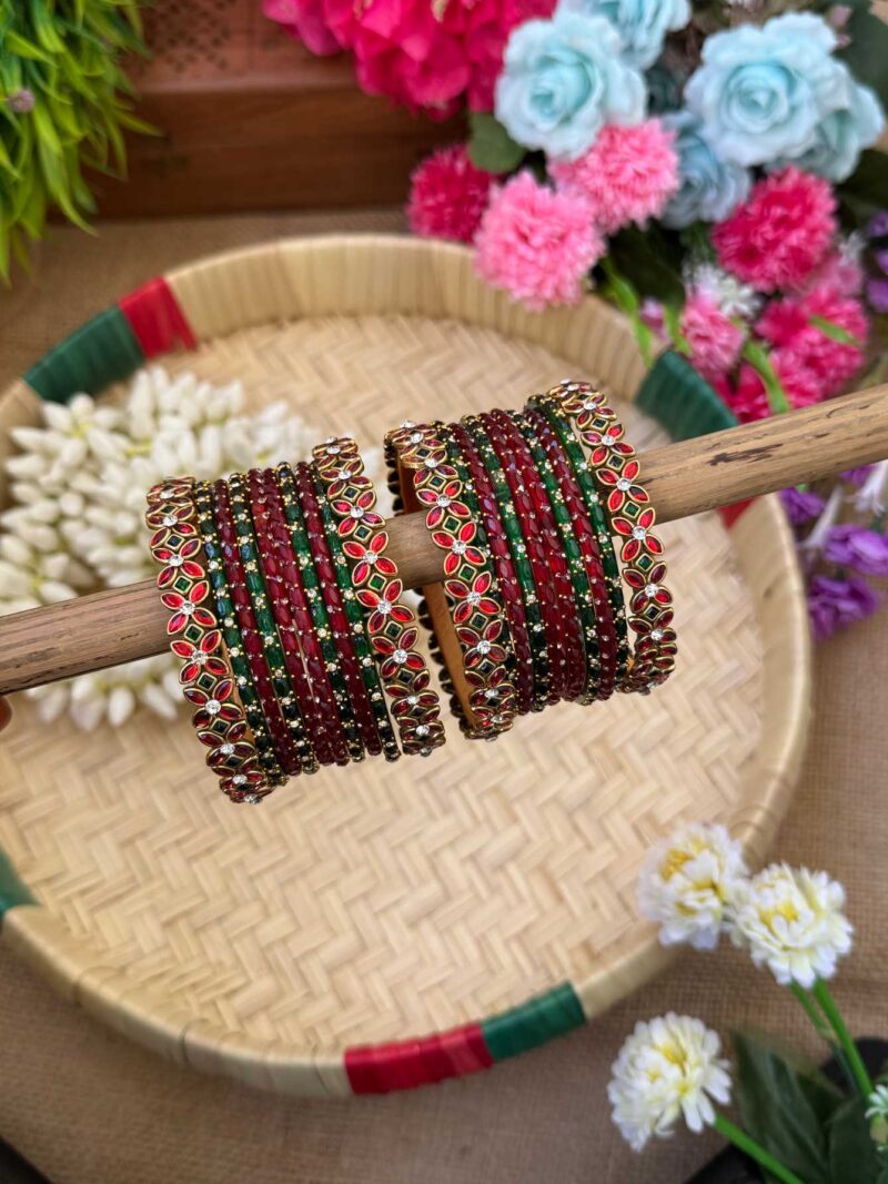 Floral Pattern Red & Green Silk Thread Glass Bangles Combo - BC460