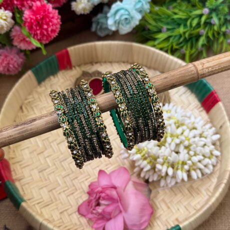Lotus Dark Green Silk Thread Glass Bangles Combo - BC419