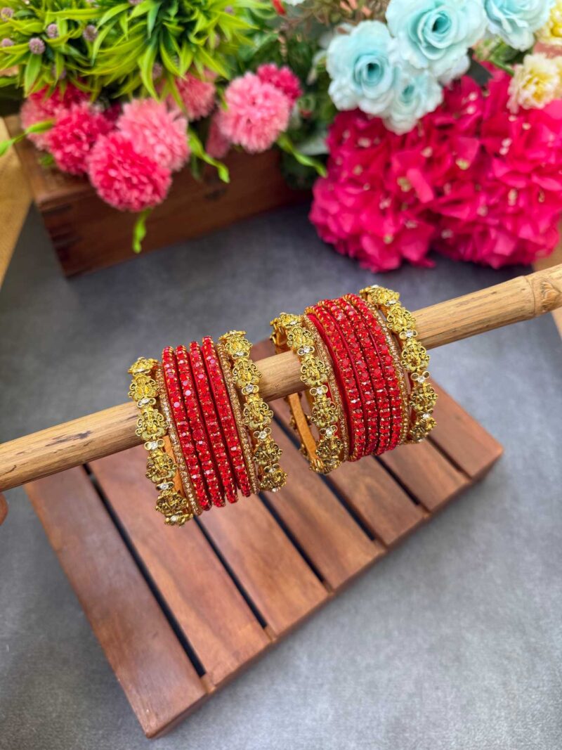 Antique Ganesh  With Red Stone Silk Thread Bangles  – KSTB51