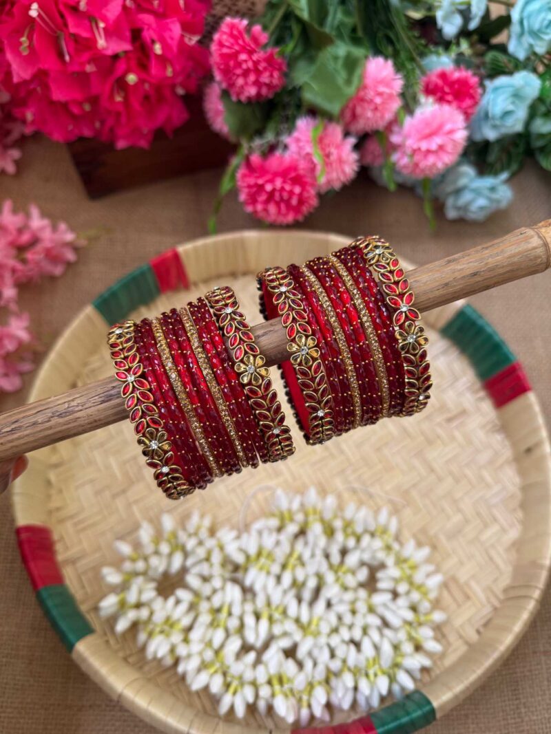 Red Silk Thread Glass Bangles Combo - BC443