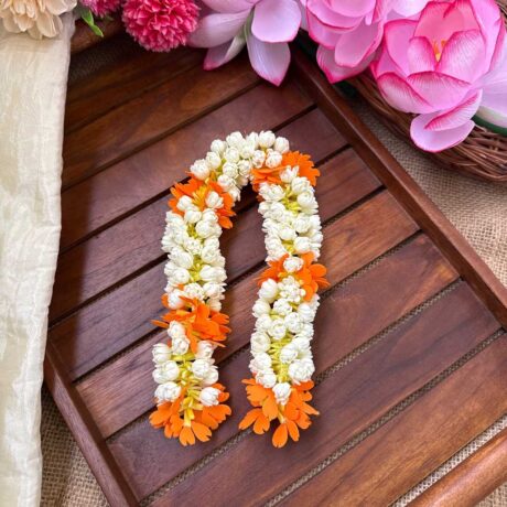 Mullai String - Real Look like Mullai & Kanakambaram Flower – J199