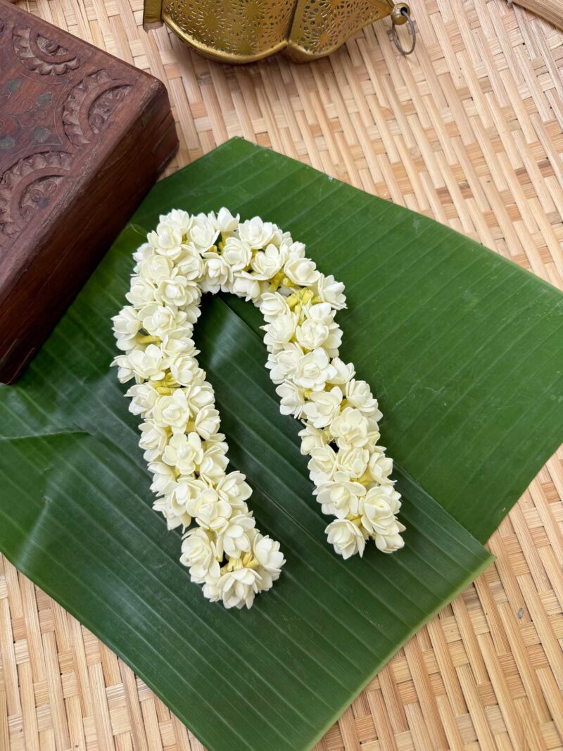 Bloomed Real look Adukku Malli – J224