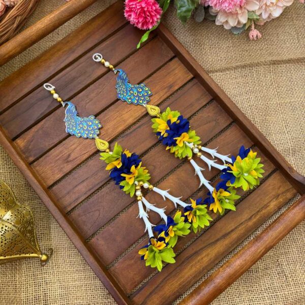 Elegance Feathered Peacock With Pichi Flower Hanging - TO3