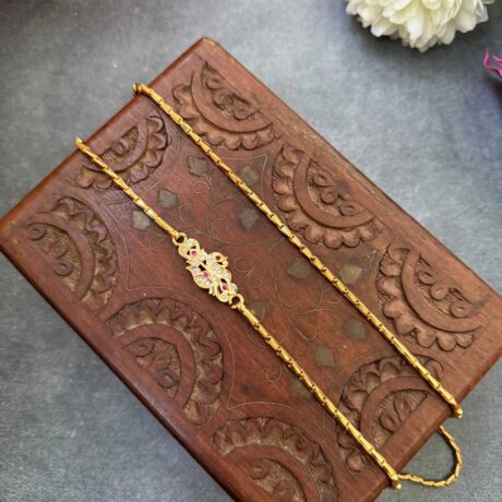 Mugappu chain – Peacock Dollar - IP23