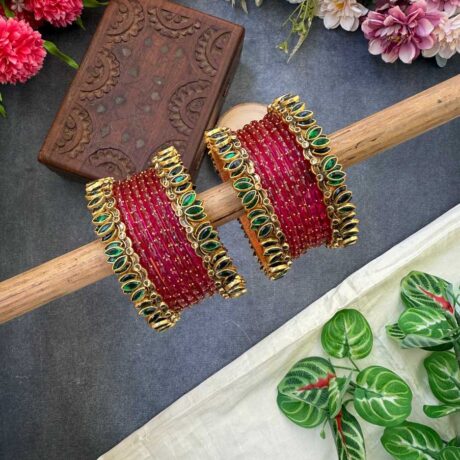 Lotus Dark Green bangles with Rani Pink Glass Bangles - BC549