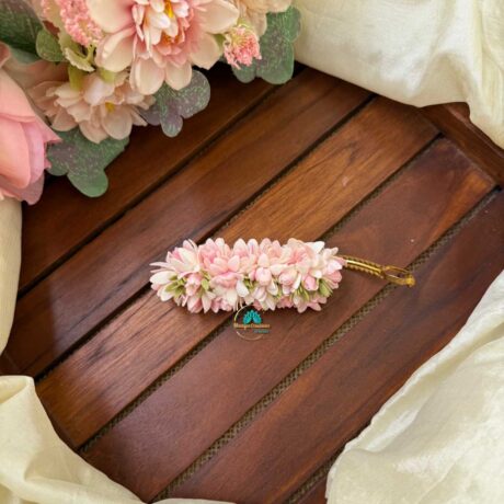 Real Look like Jasmine Baby Pink with Green Touch – Jasmine Centre Clip - J246