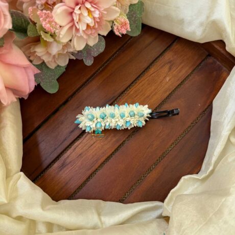 Real Look like White with Sky Blue Mottu – Jasmine Centre Clip - J237