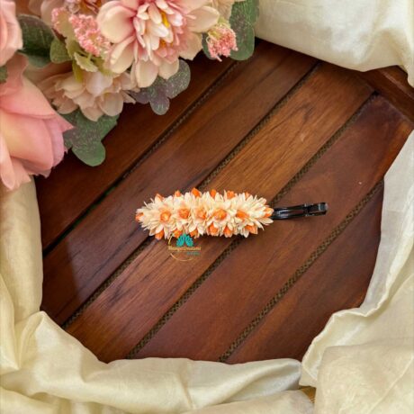 Real Look like White with Orange Mottu – Jasmine Centre Clip - J238