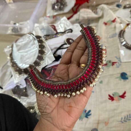 Precious Black Polish Traditional Kemp Royal Radiances Pink With Pearl Neck Choker - PKJ169