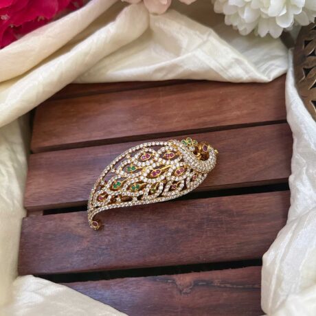 Elegant Peacock AD Stone Centre Clip - AD03