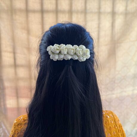 Hair Clip - Malli with Green leaf touch Centre clip - J350