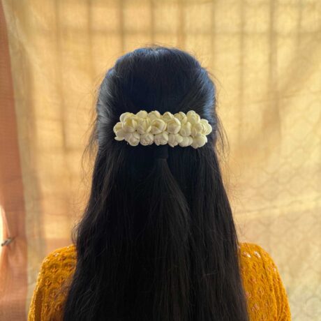 Hair Clip - Regular Malli Centre clip - J355
