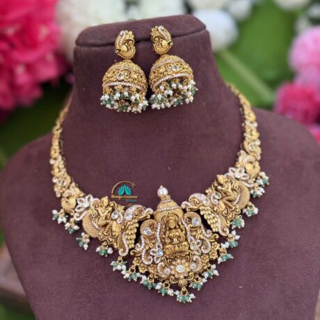 Lakshmi Short Chocker - TS26