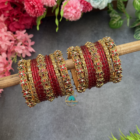 3D -Lotus Red and Gold Silkthread with Red Glass Bangles - BC596