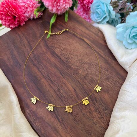 5 Elephant Pendant Invisible Neckpiece – IN129