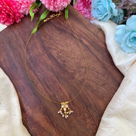 Single Pendant Invisible Neckpiece – IN134