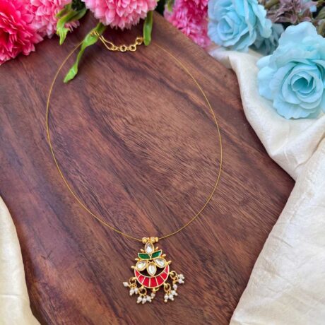 Single Half Moon Pendant Invisible Neckpiece – IN140