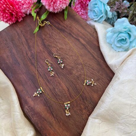 Star Pendant Invisible Neckpiece – IN148