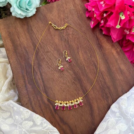 White and Rose Stone 5 Pendant Invisible Neckpiece – IN150