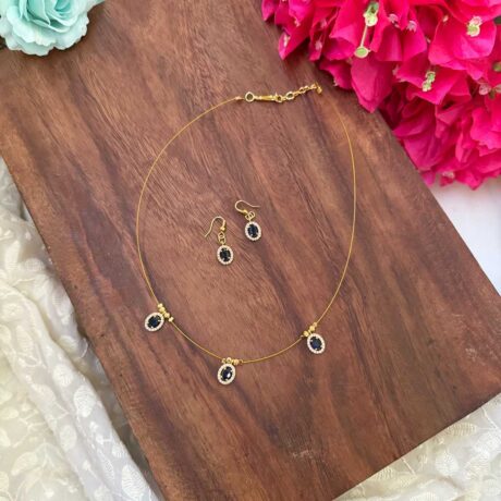 Single Dark Blue Stone Oval 3 Pendant Invisible Neckpiece – IN157